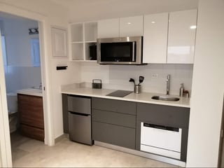 📍 APARTAMENTO ESTUDIO AMUEBLADO EN RENTA + BALCÓN | MODRA | ZONA 4 - 4