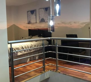 VENDO Apartamento tipo Loft amueblado cercano Zona 15