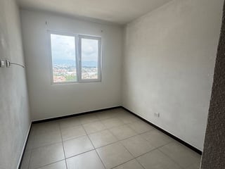 Apartamento en renta en Parque 11 - 3 habitaciones y balcon Ref-5938 - 5