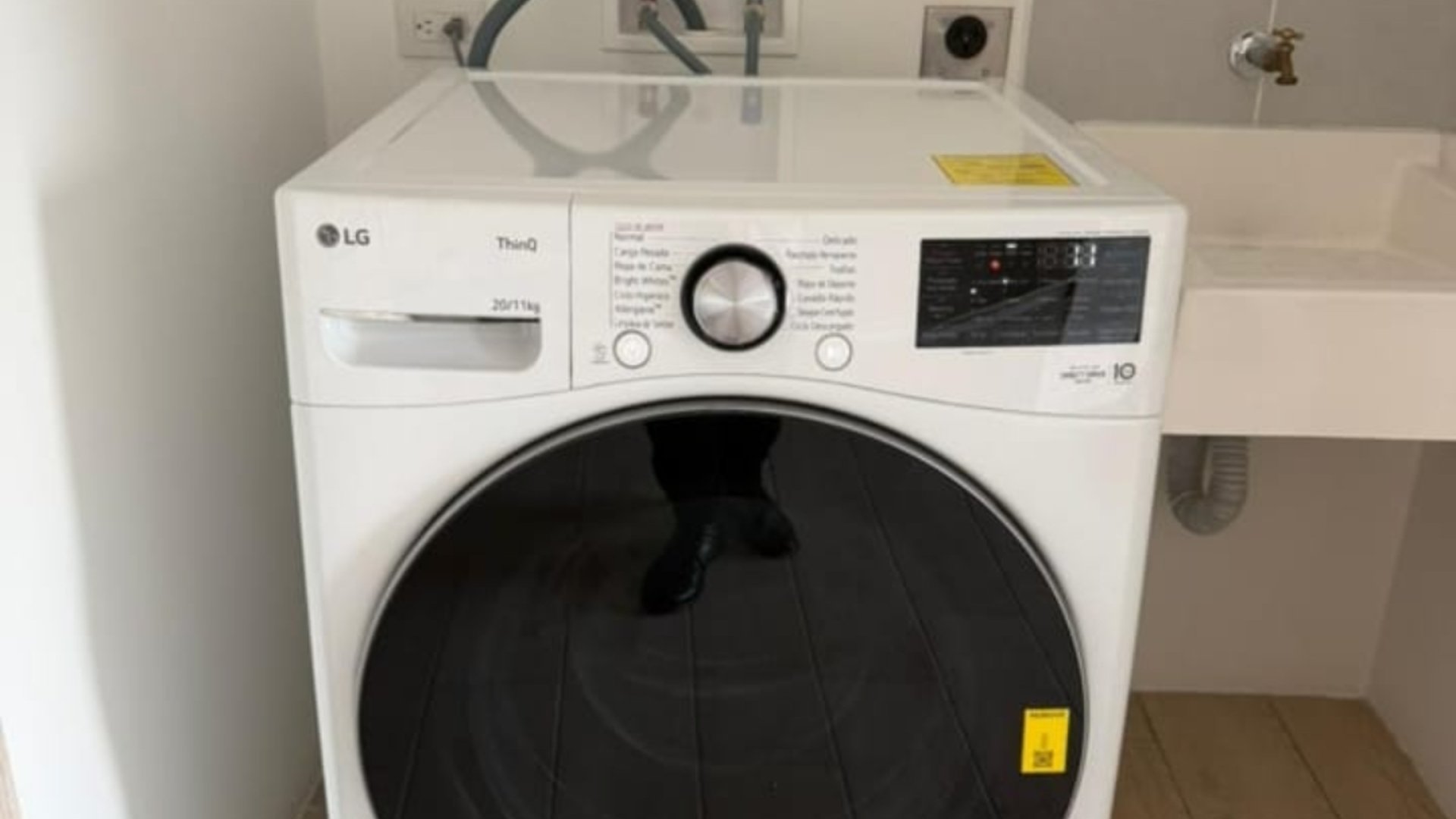 RENTA APARTAMENTO EDIFICIO ARMONÍA ZONA 12 - Miniatura 6