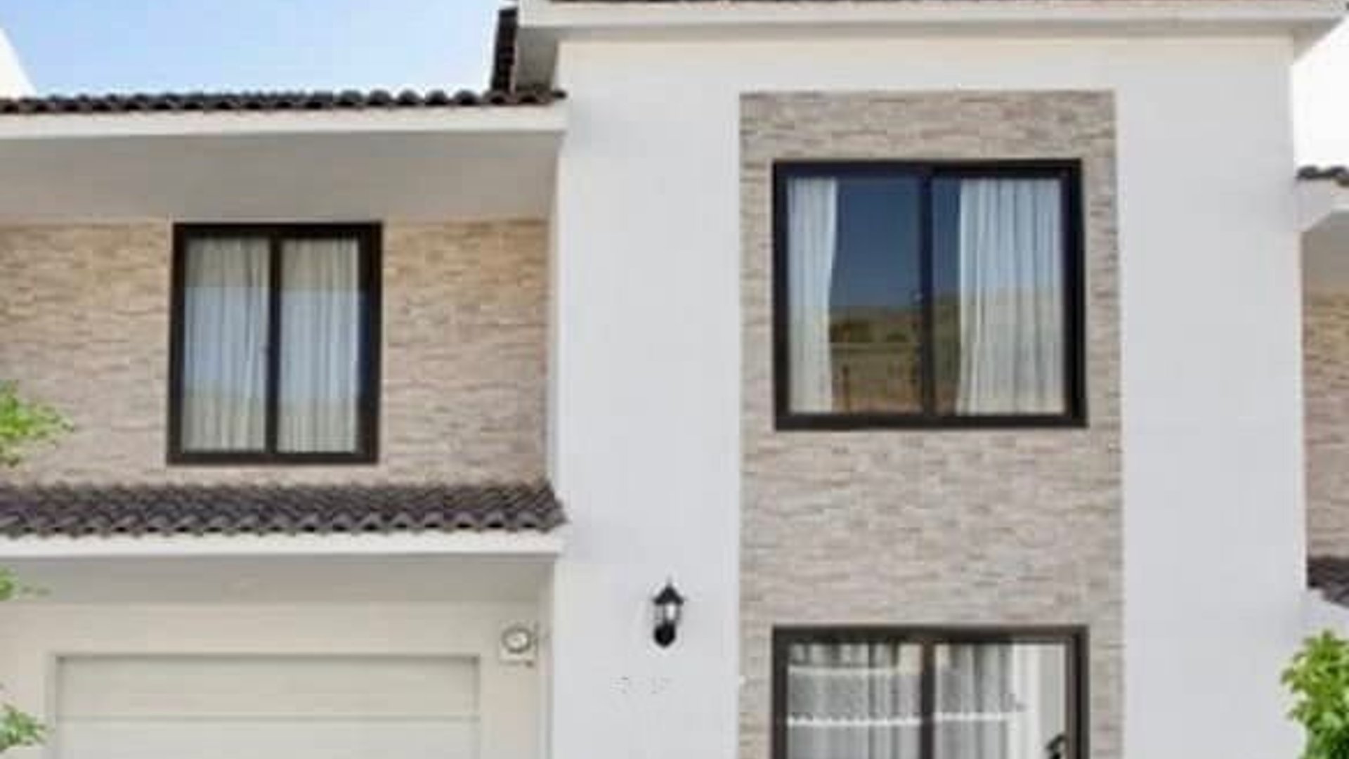 Condominio Hacienda de las Flores / Casa en venta , Villanueva