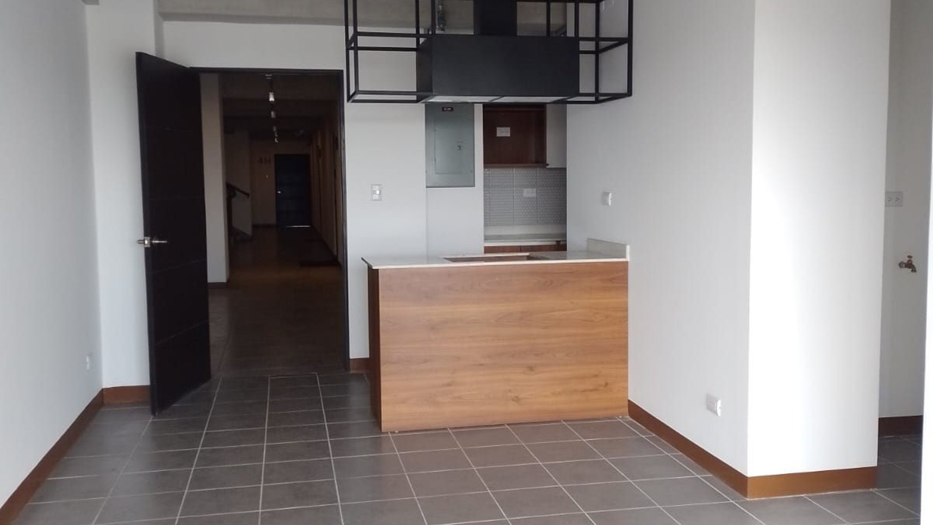 APARTAMENTO EN VENTA EN  EDIFICIO CITTA ZONA 1