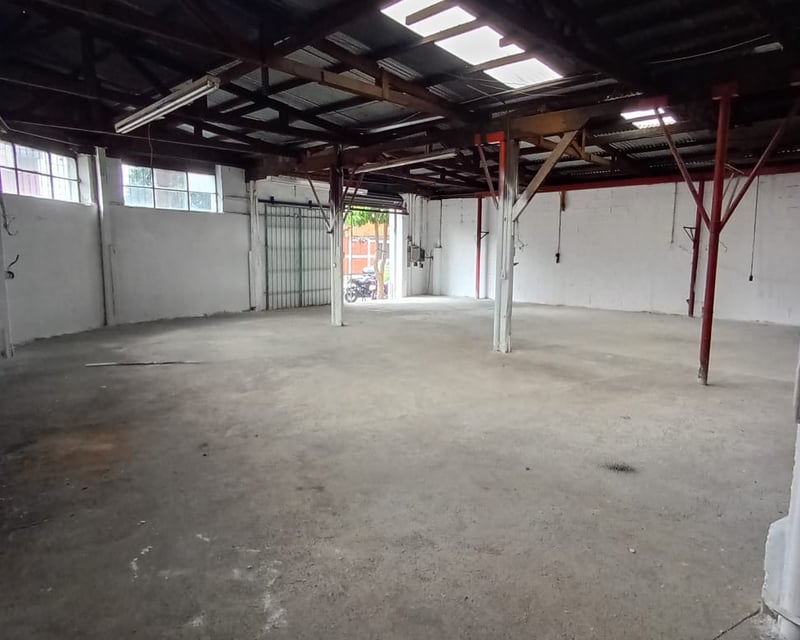Local Comercial en renta en la Quinta Samayoa zona 7