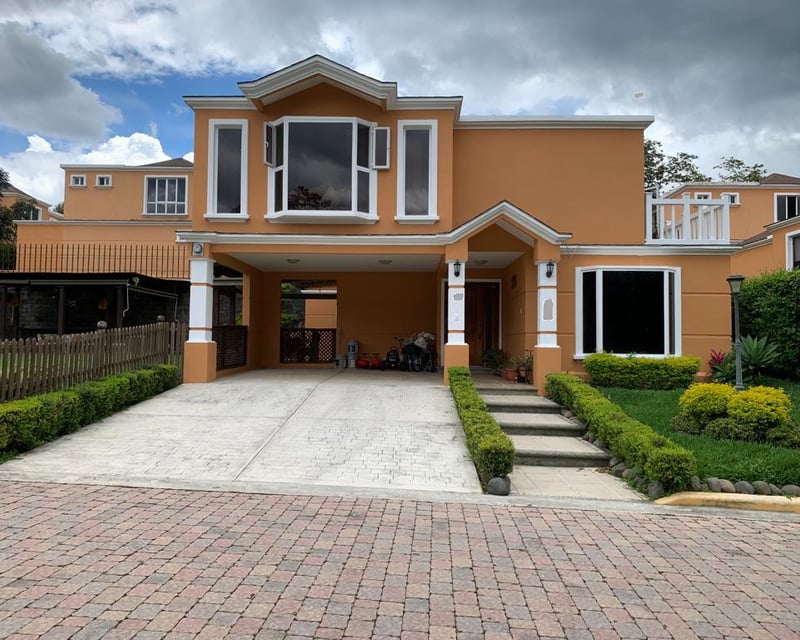 Casa en San Martín de Allende | Km 29.5 CAES