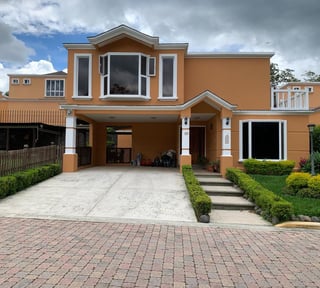 Casa en San Martín de Allende | Km 29.5 CAES