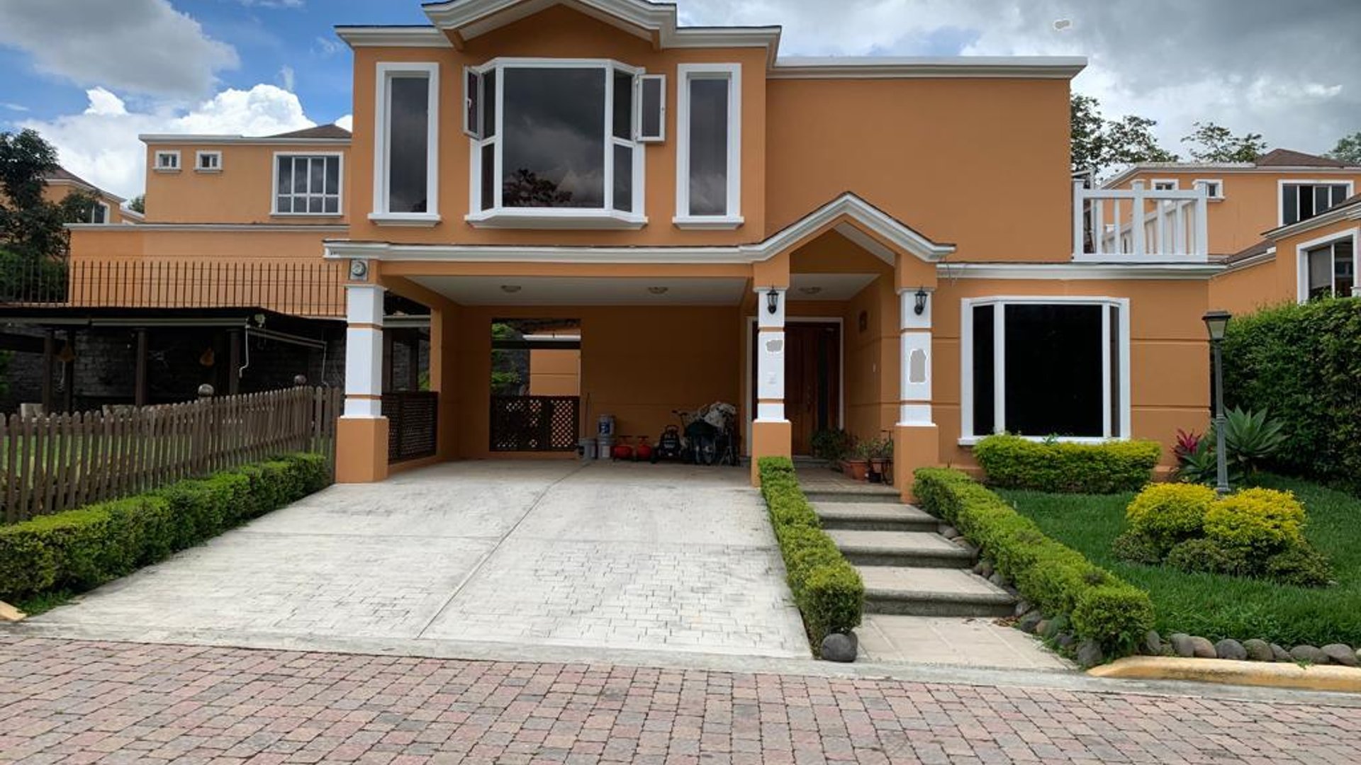 Casa en San Martín de Allende | Km 29.5 CAES