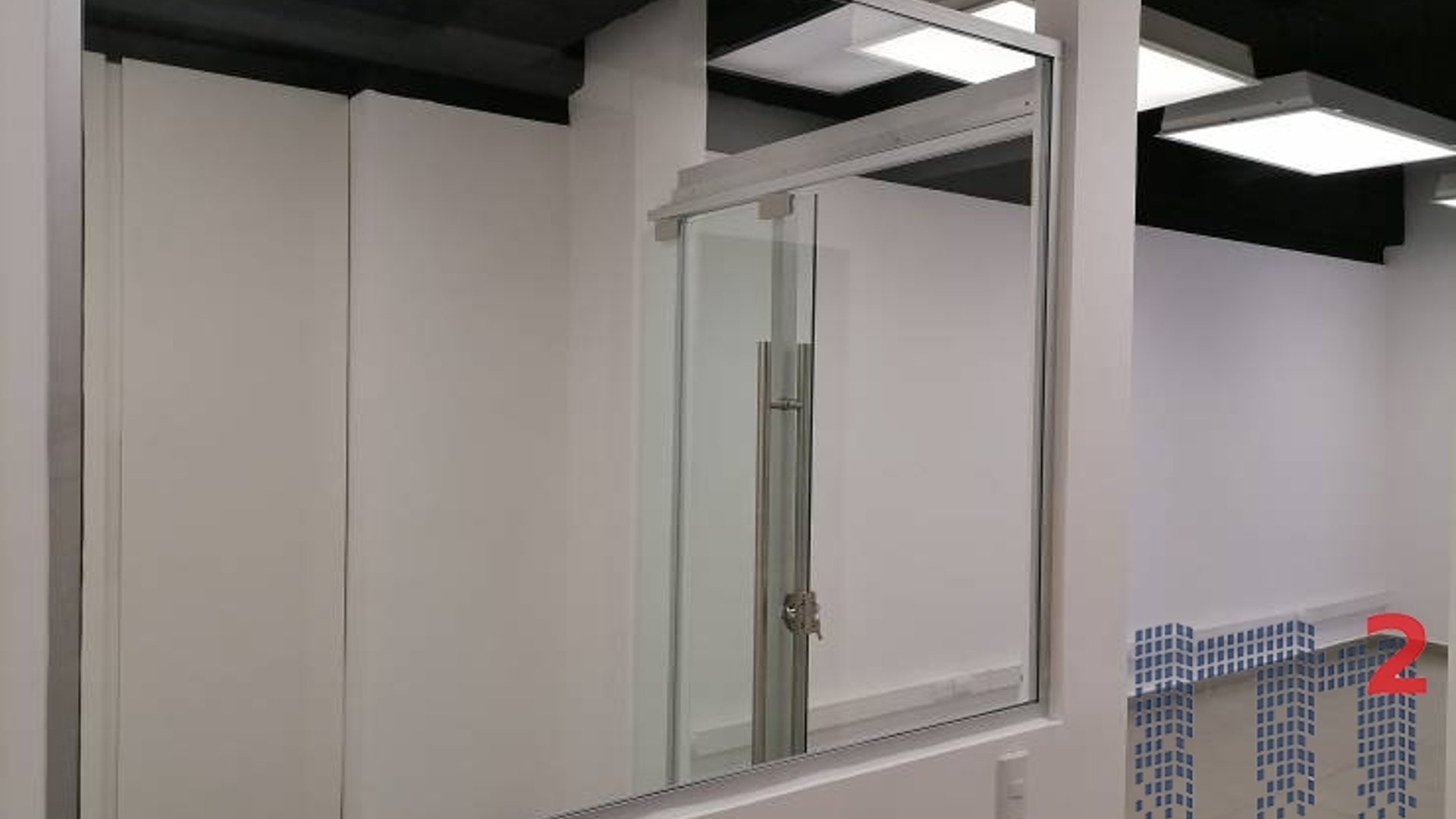 Oficina en Renta, Zona 10 (R8728) - Miniatura 3
