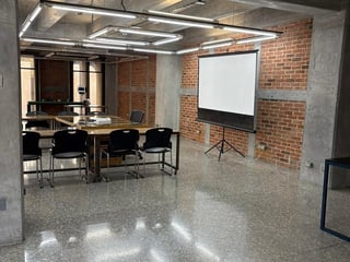 Oficinas en Alquiler – Edificio OEG, zona 4 - 3