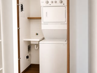 APARTAMENTO EN RENTA - 3 HAB - ZONA 10, EDIFICIO ATARAH  - 4
