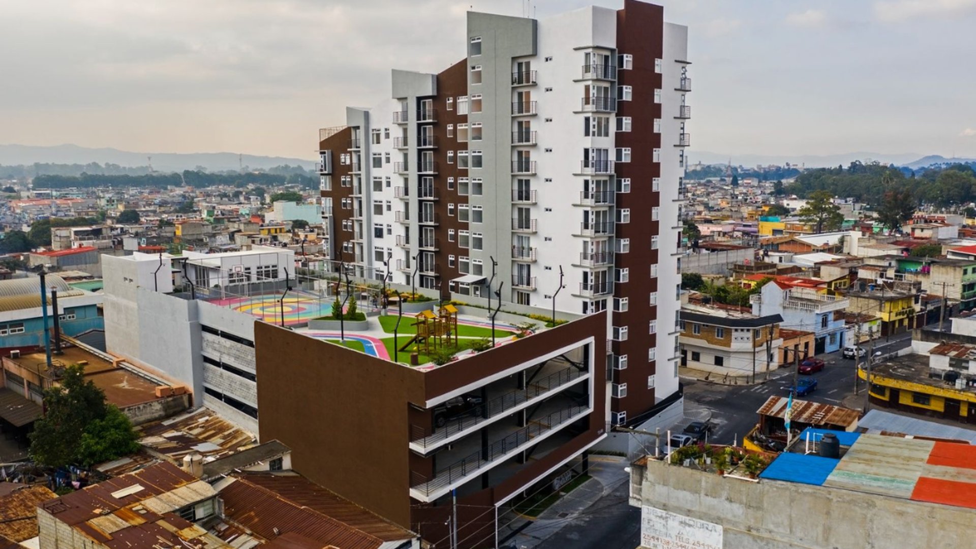 Apartamento en Venta zona 6, Torre Marti Inversion - Miniatura 3