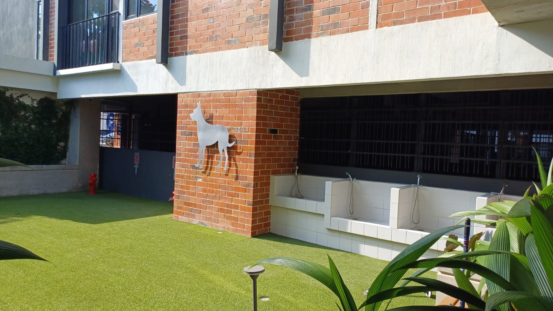 APARTAMENTO AMUEBLADO EN RENTA EN CENDANA ZONA 9 - Miniatura 6