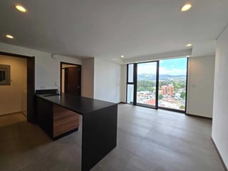 APARTAMENTO EN ALQUILER / VENTA 📍 Reserva 5a. Avenida, Zona 14 - 4