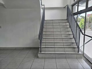 Edificio en renta 6a avenida, zona 4 - Image 16