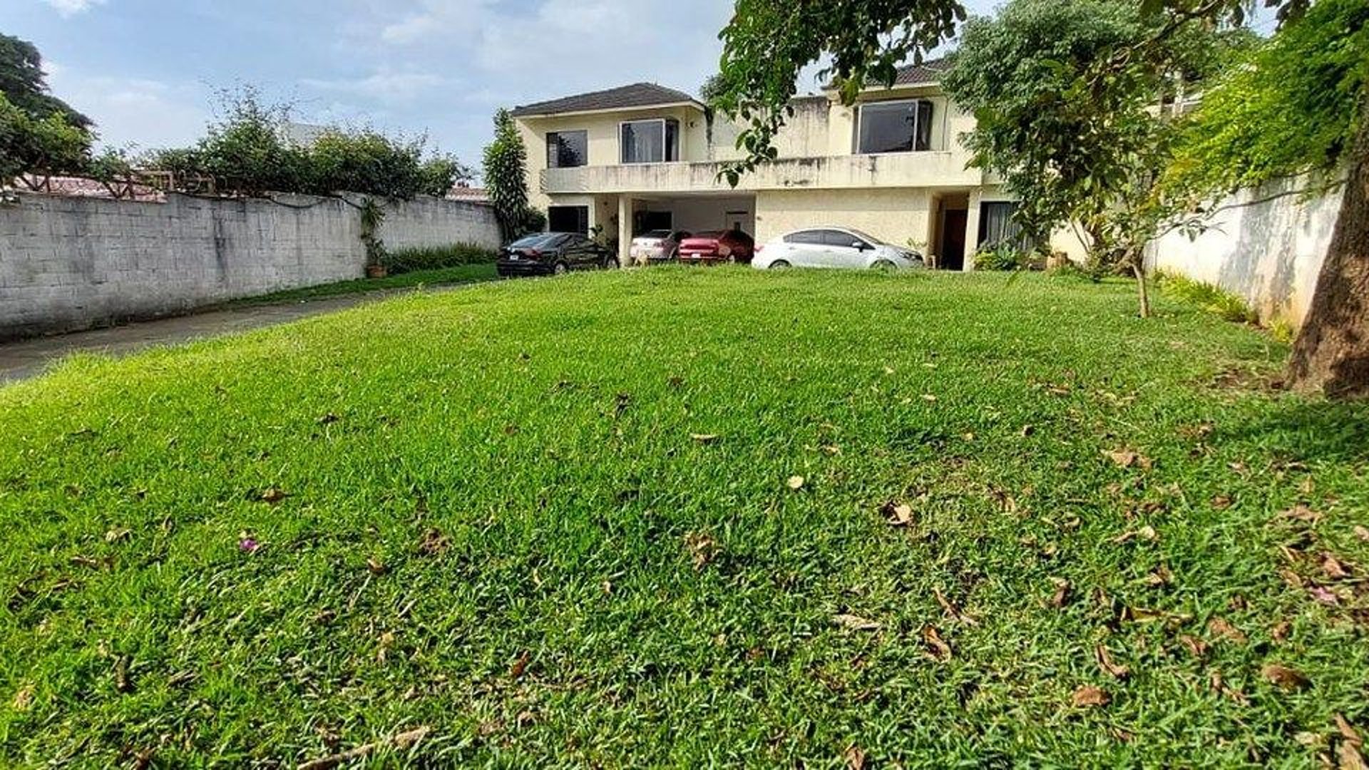 🏗️ Venta de Propiedad VH2 en Zona 15 – Ideal para Desarrollo