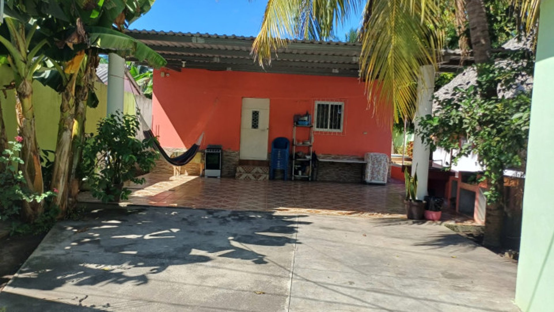 Linda casa a 15 minutos del puerto