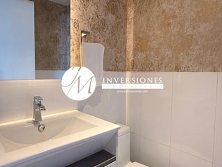 Venta de Apartamento Amueblado de 3 dormitorios Zona 10 - Image 11