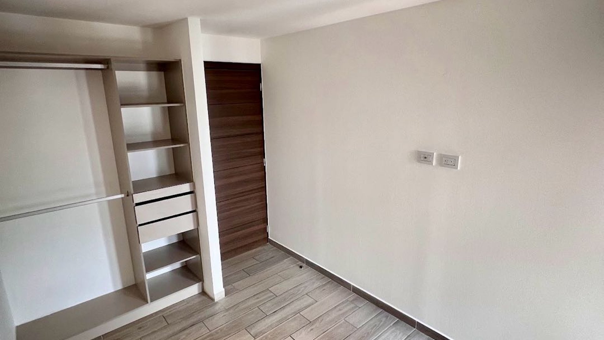 Venta apartamento 3 Dormitorios | Parque 10 Zona 10 - Miniatura 10