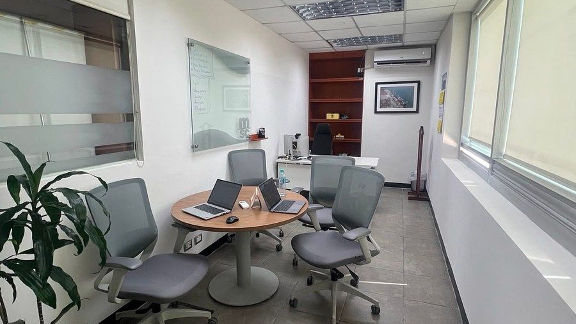 Oficina en venta, Zona 10 - Miniatura 10