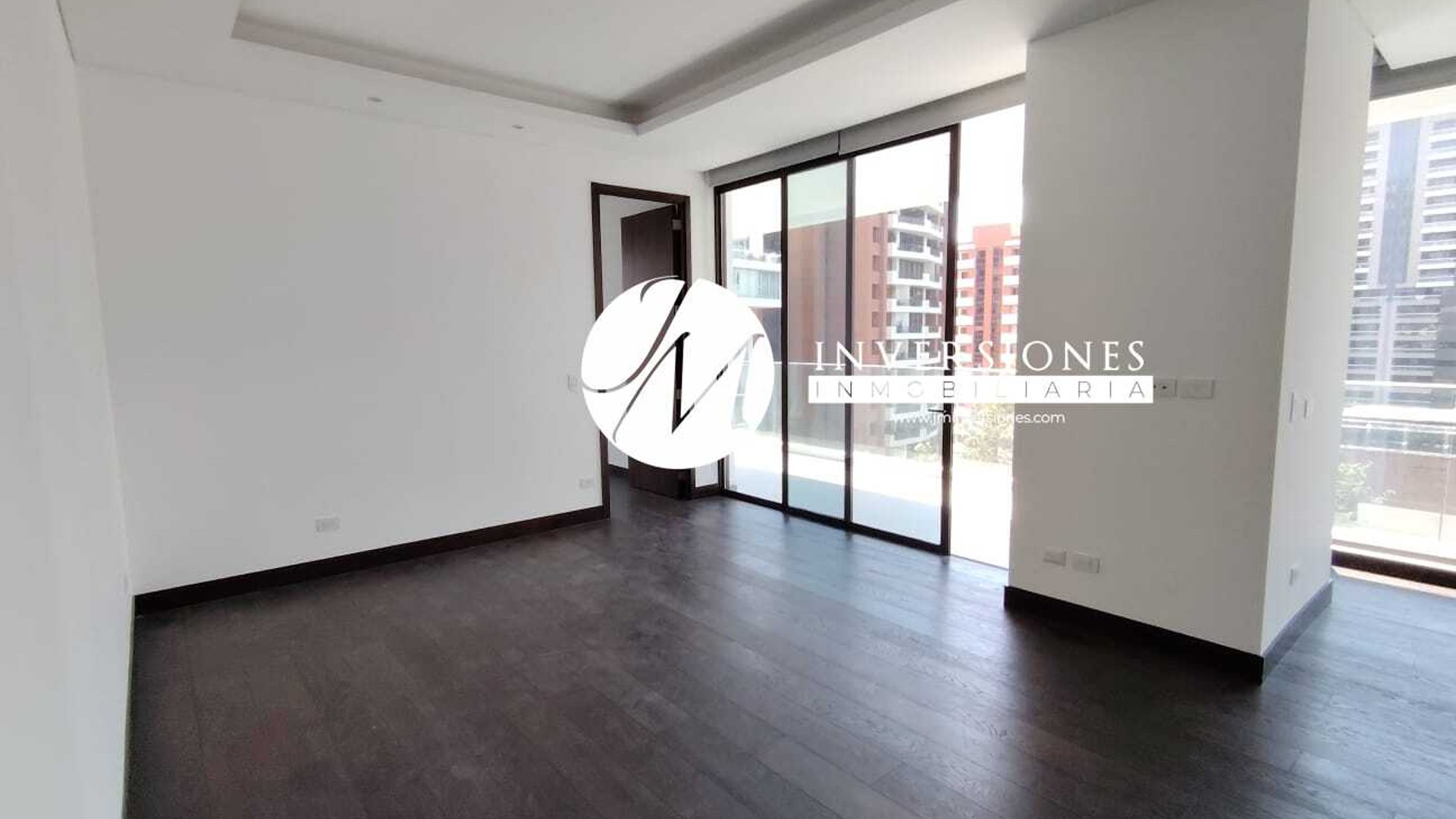Apartamento en renta en zona 14 de 2 dormitorios