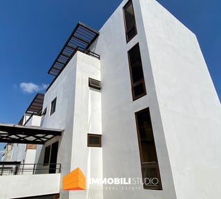 Casa en venta, en Zona 15