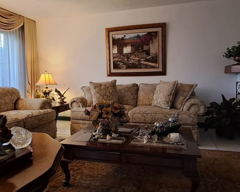 Casa en VENTA en entrada a San Lazaro