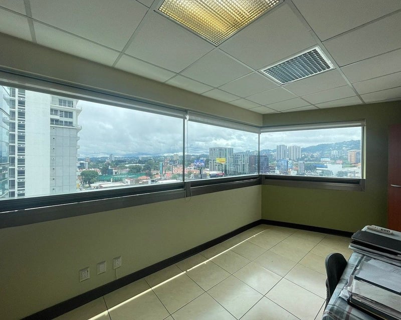 Oficina en Venta  TORINO 1– Nivel Medio Alto | Zona Corporativa