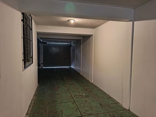 Venta/Alquiler casa para vivienda u oficinas Zona 15 Col. Tecún Umán - 5