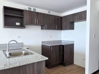 Apartamento en nivel alto en venta, 3 habitaciones en zona 12 Ref-5662 - 2