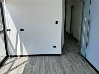 RENTA DE OFICINA EN CAES - 3