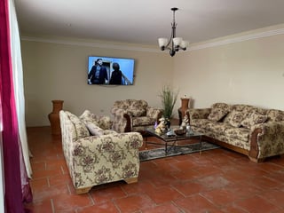 Casa grande en venta en Jutiapa sobre calle principal - 4