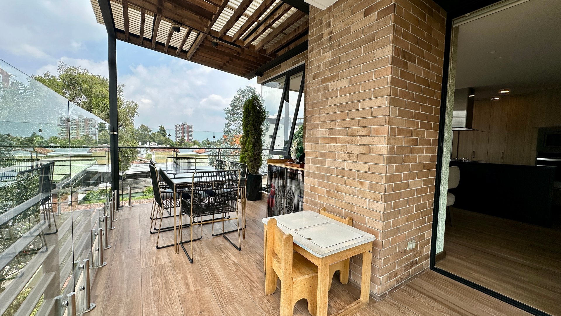 Apartamento en Venta en Zona 15 - Miniatura 4