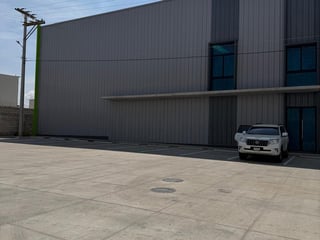 Ofibodegas en Renta CA-9 km 28.7 / Parque Industrial Gamma - 5