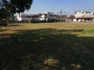 VENTA , 5,233 m2 de BODEGA CON TERRENO DE 15,778 VRS,  EN MIXCO - 2