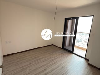 Apartamento en renta en zona 10 - 4