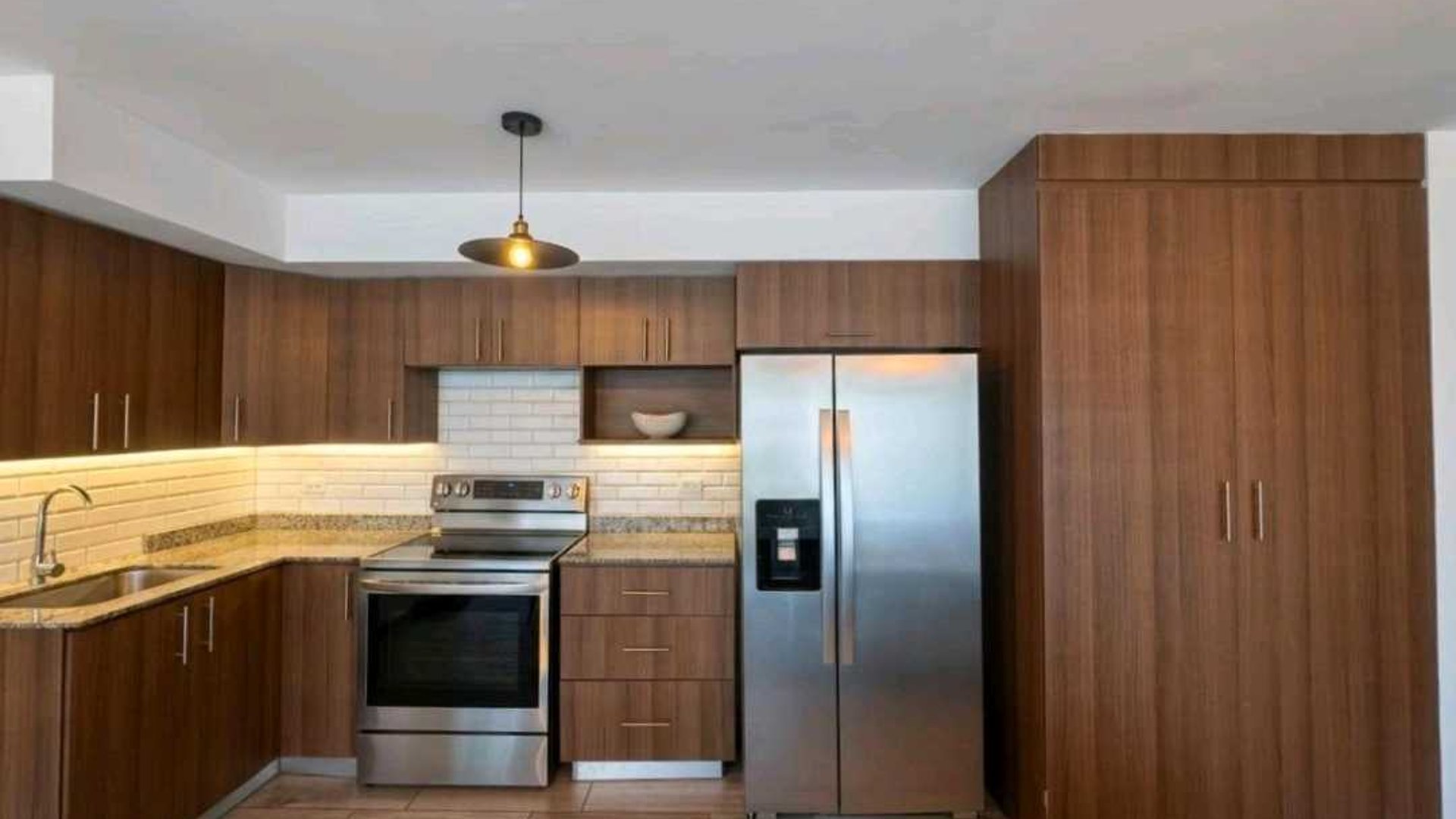 APARTAMENTO EN ALQUILER / VENTA???? Edificio Nagano, Zona 16 - Miniatura 5