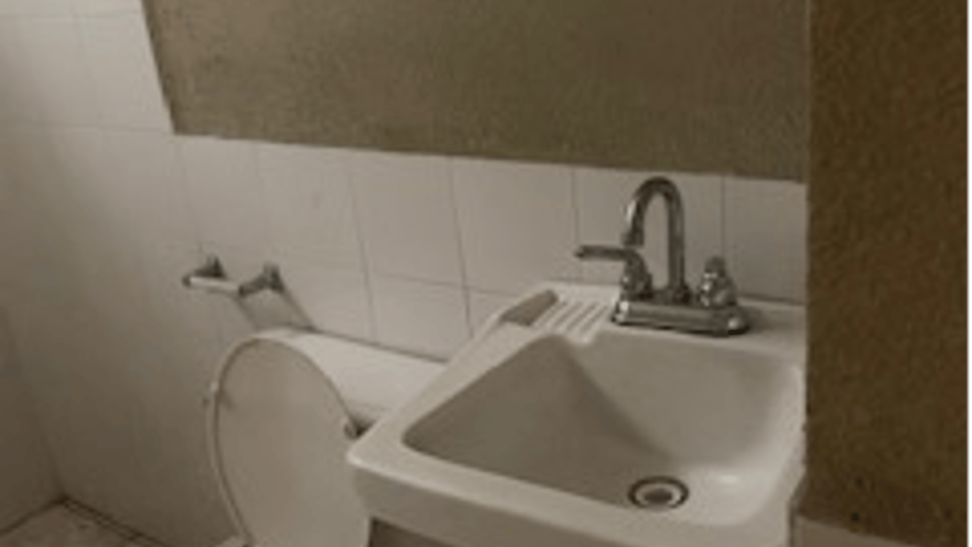 Vendo Casa en Condominio Altos de Fuentes; San Miguel Petapa - Miniatura 7