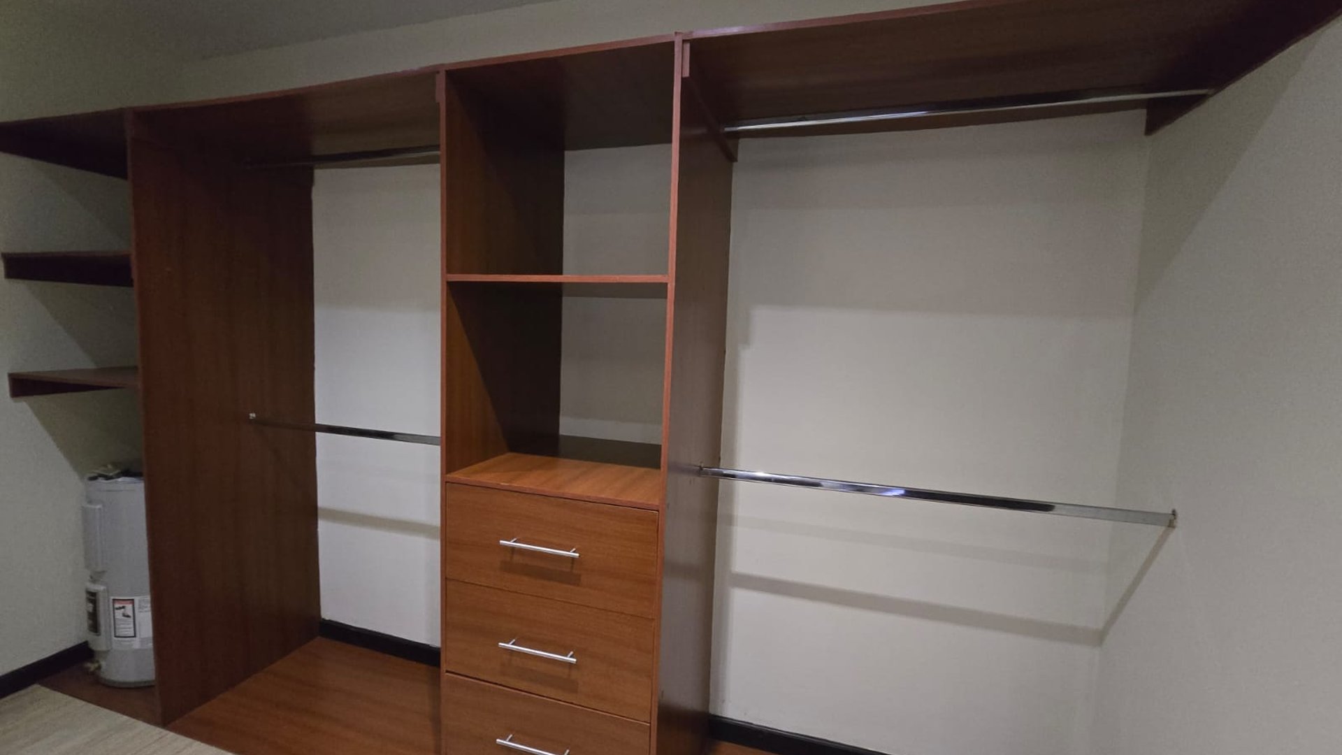 RENTA Apartamento Zona 16 La Montaña Edificio Santa Fe  - Miniatura 8