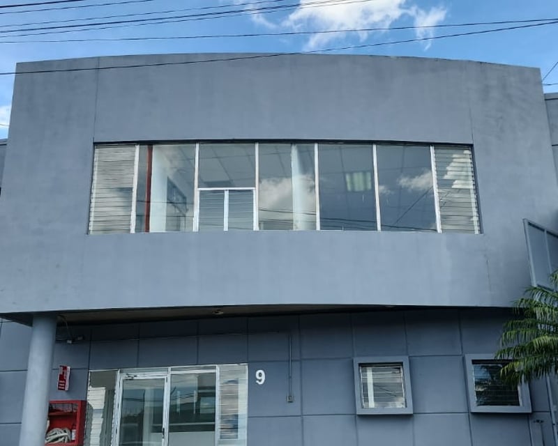 OFIBODEGA EN RENTA, COND. IND. PLAZA VILLA NUEVA, Z .06 VILLA NUEVA