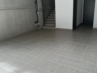 Warehouse for Rent in Zona 18, Guatemala City | 484.48m², Parking, Security - 4