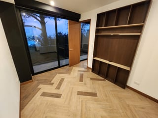 Apartamento con balcon en venta con 2 habitaciones en Z16 Ref-4883 - 5