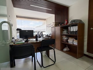 GEMINIS 10 - OFICINA EN RENTA – ZONA 10 (FRENTE A AVIA) - Image 4