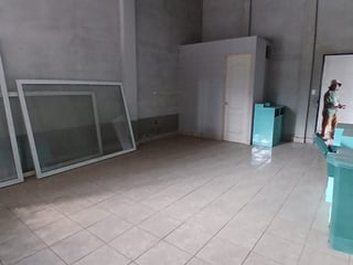 Local Comercial en Renta Plaza Inter Lago - 3