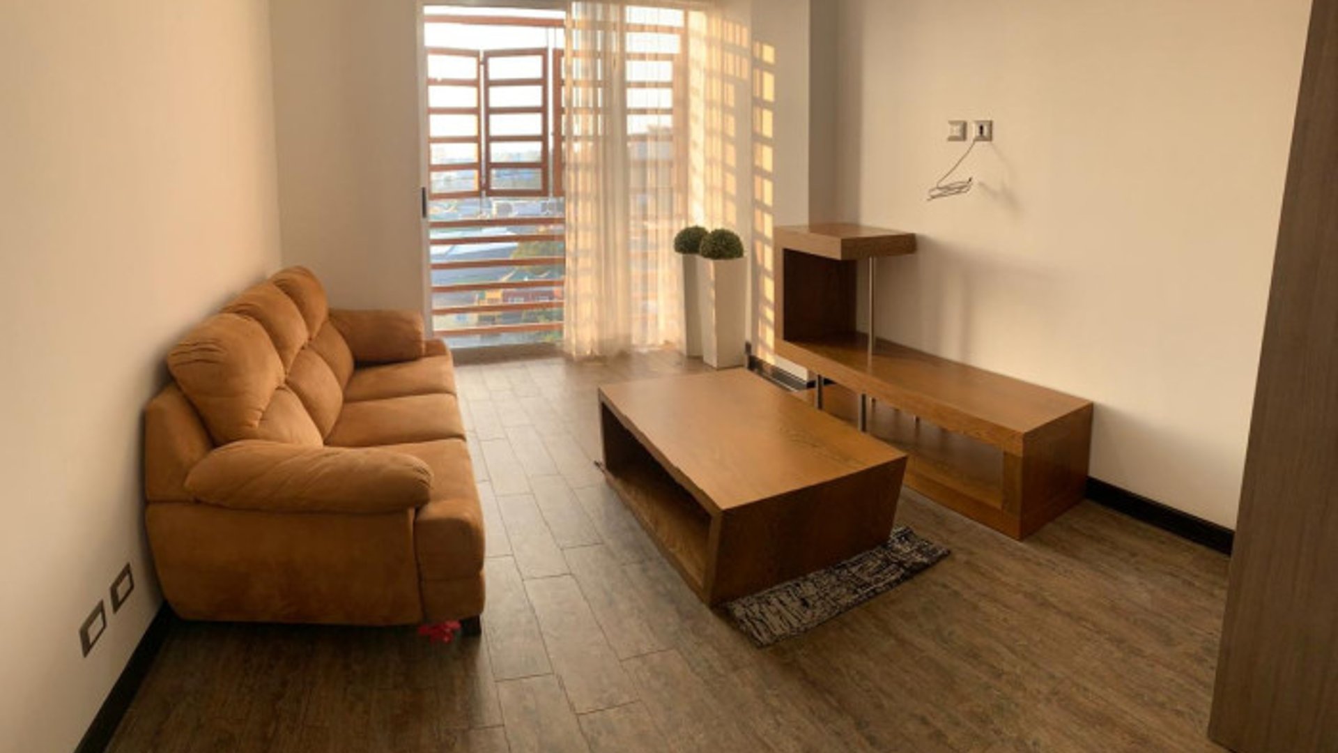 Apartamento en alquiler km 14 carretera al Salvador - Miniatura 2