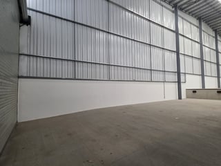 EN VENTA o RENTA Ofibodegas en Costruccion Amatitlan - 3