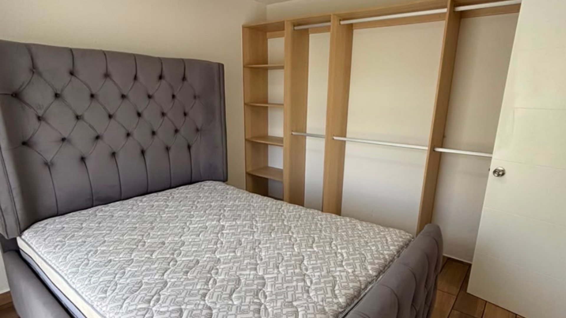 #VENDO APARTAMENTO AMUEBLADO EN LARES 16, ZONA 16 - Miniatura 6
