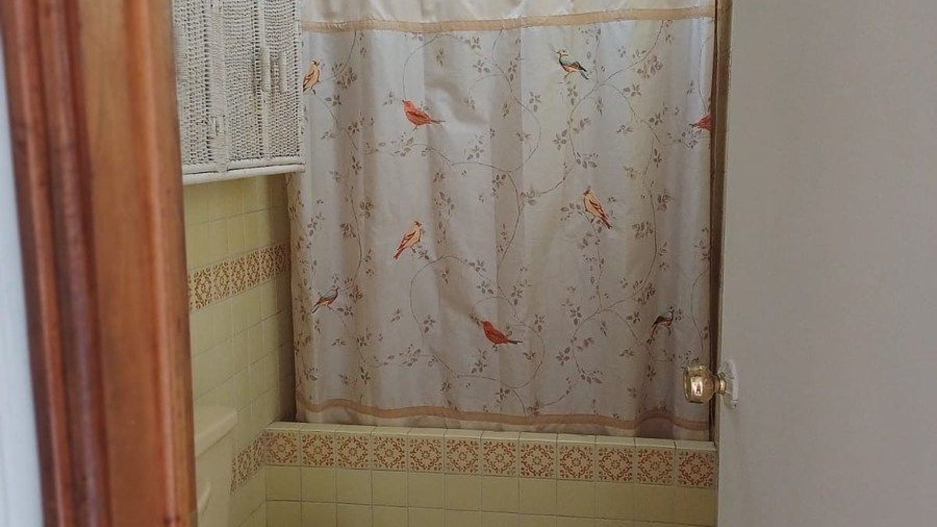 Casa Semi-Amueblada en Renta – Boulevard Vista Hermosa, Zona 15 - Miniatura 17