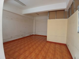 Local en Renta ideal para oficina o Academia en Zona 12 - 4
