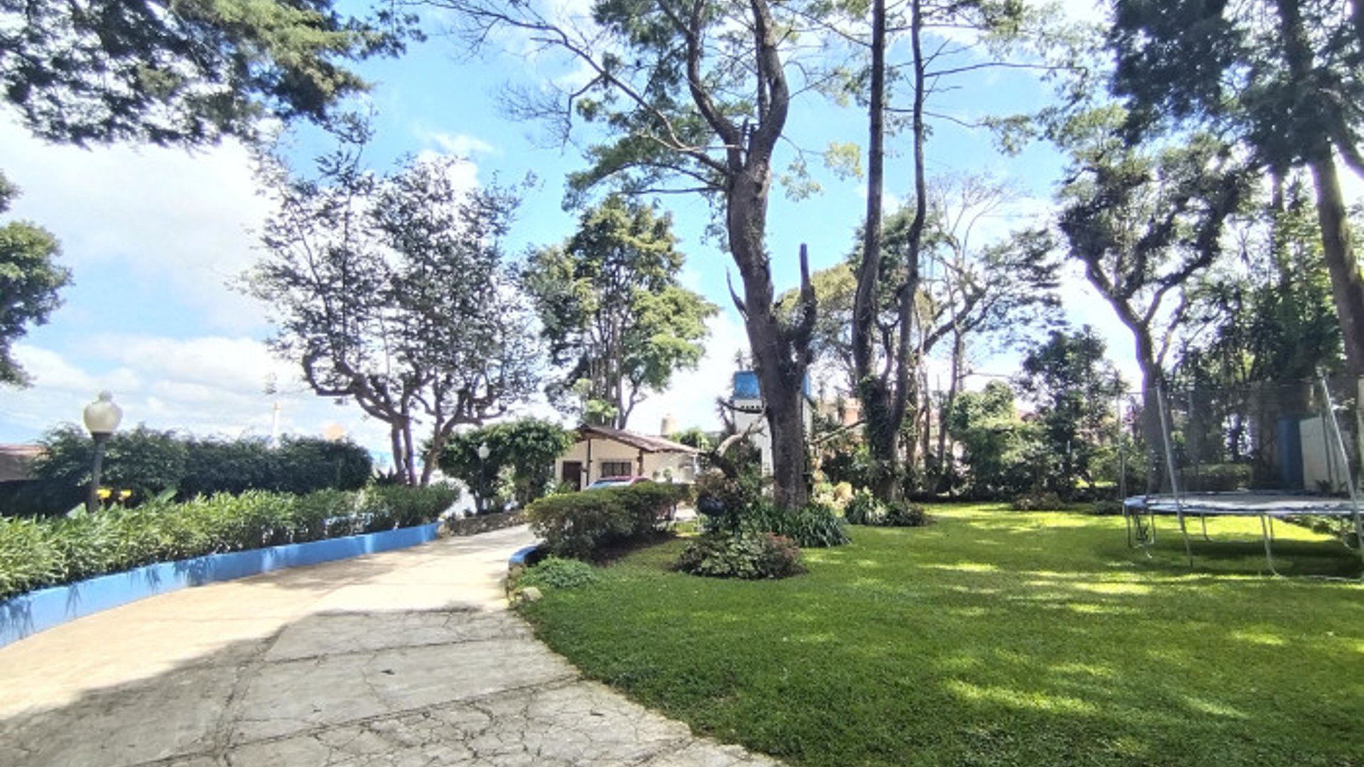 Casa para Uso Comercial en Renta, Santa Elena Barillas