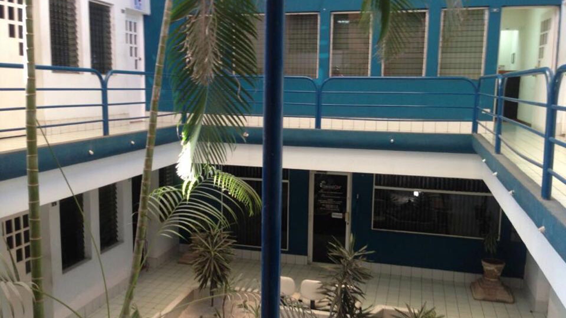 Alquilo/ Vendo Clínica en Zona 14 Condominio Clínico La Cañada - Miniatura 4