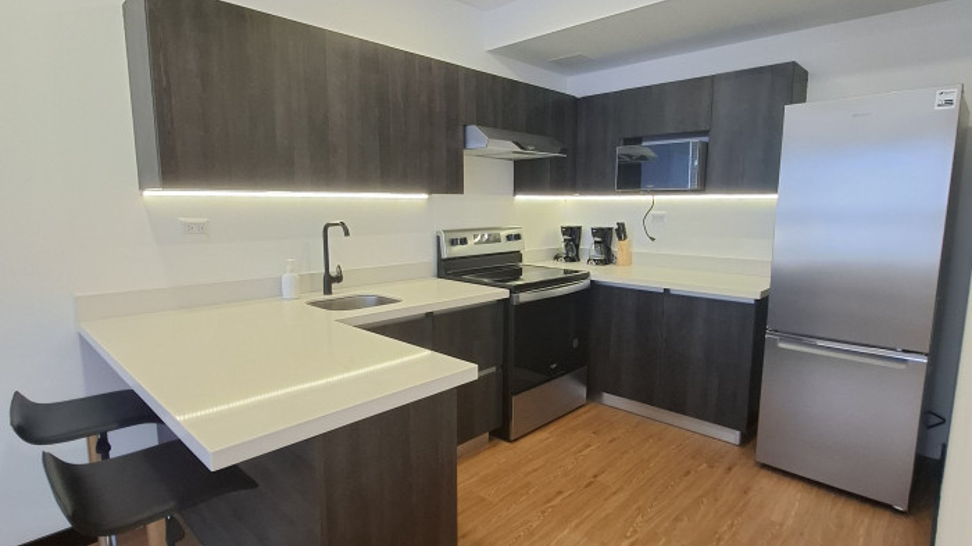 Apartamento- estudio amueblado en alquiler en Zona 10